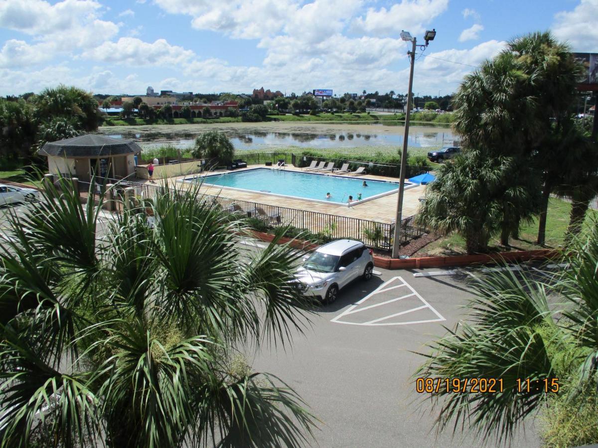 Quality Inn & Suites Kissimmee By The Lake Four Corners Exterior foto