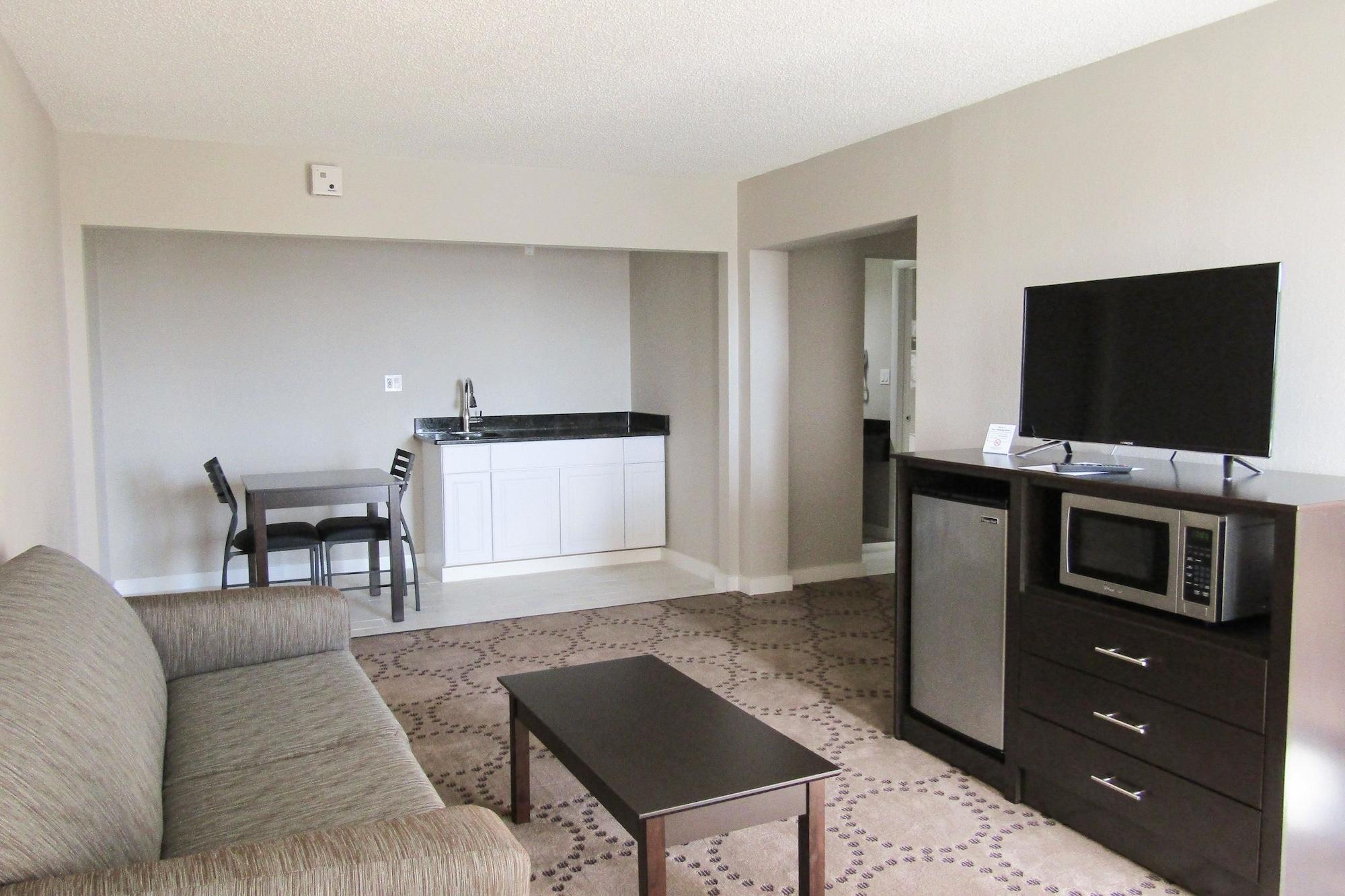 Quality Inn & Suites Kissimmee By The Lake Four Corners Exterior foto
