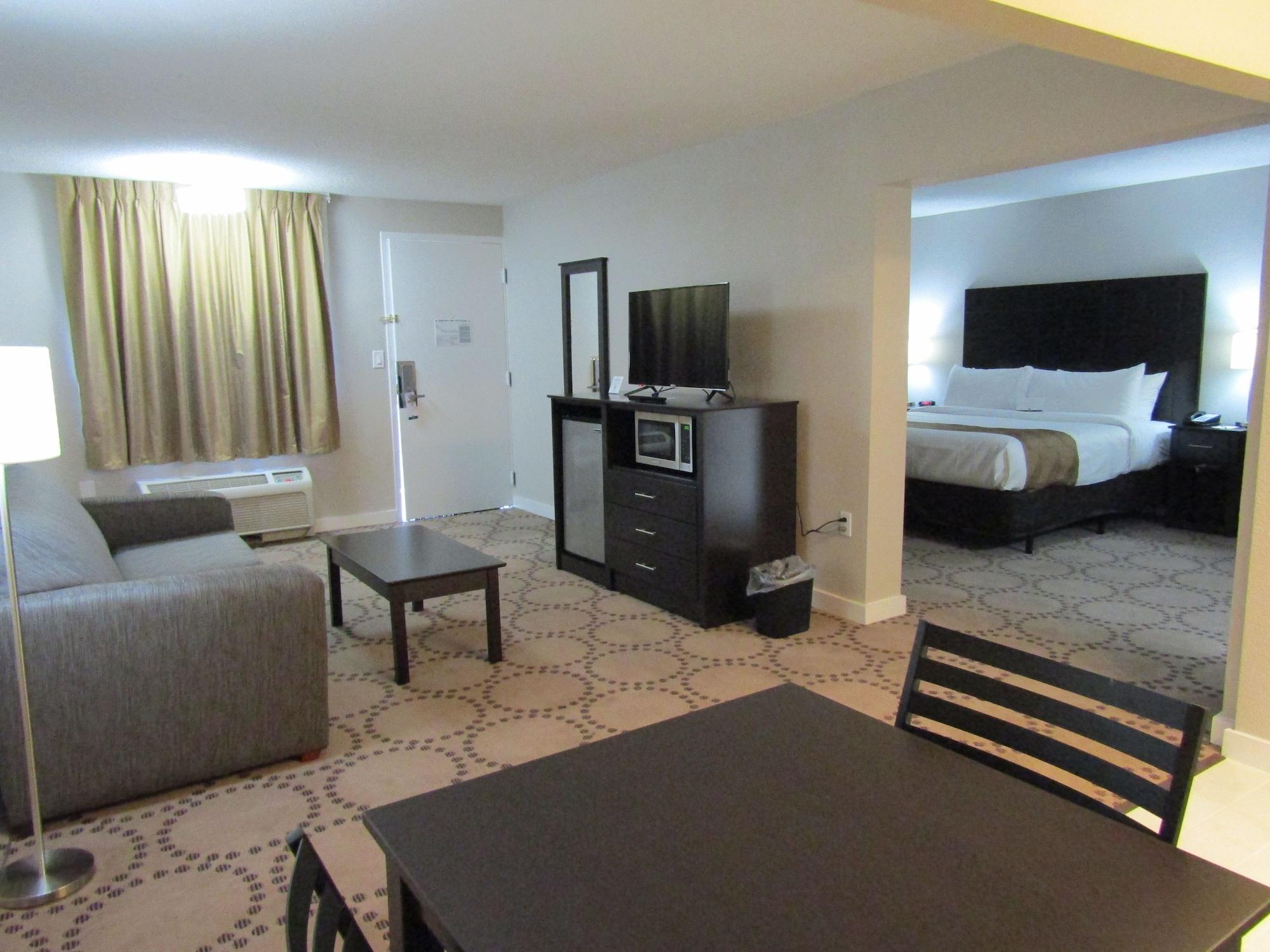 Quality Inn & Suites Kissimmee By The Lake Four Corners Exterior foto