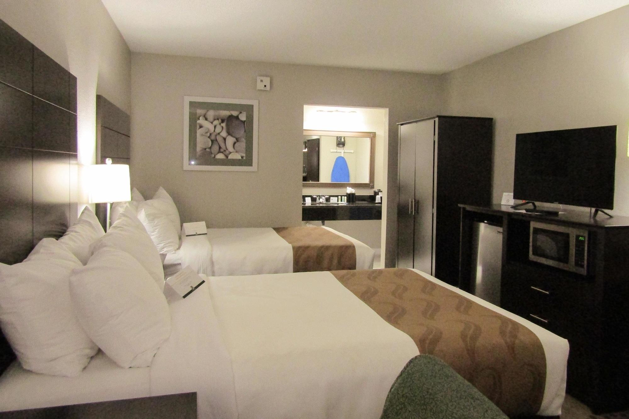 Quality Inn & Suites Kissimmee By The Lake Four Corners Exterior foto