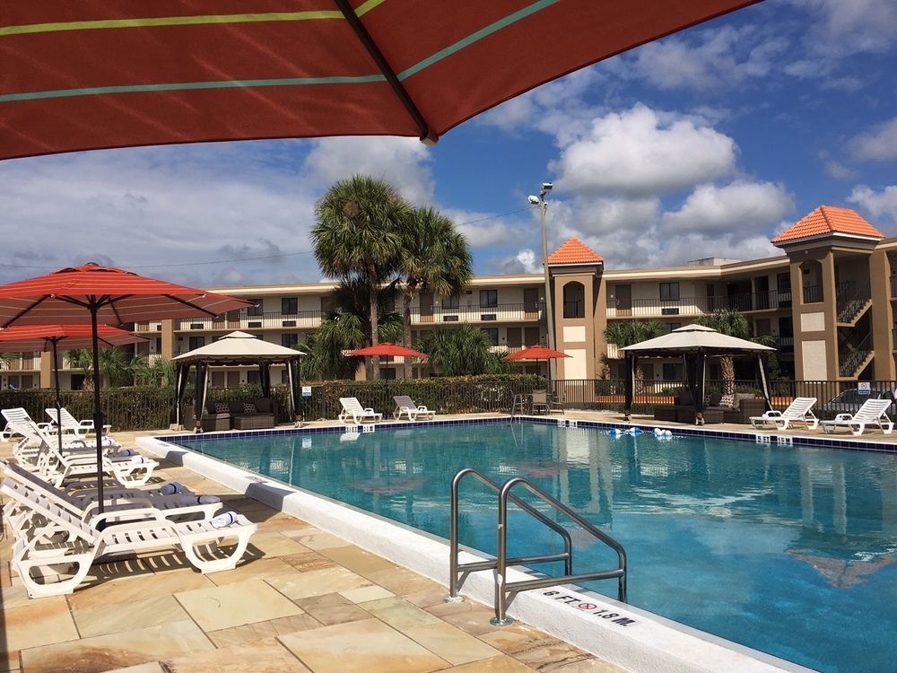 Quality Inn & Suites Kissimmee By The Lake Four Corners Exterior foto